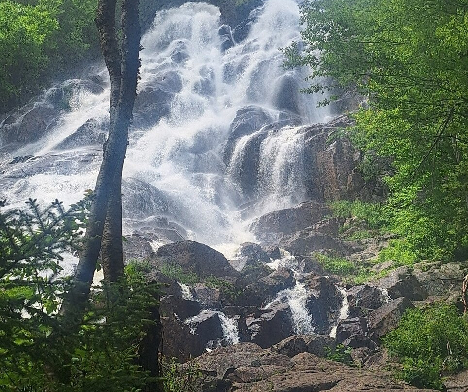 Delaney Falls-Saint-Raymond必去景点