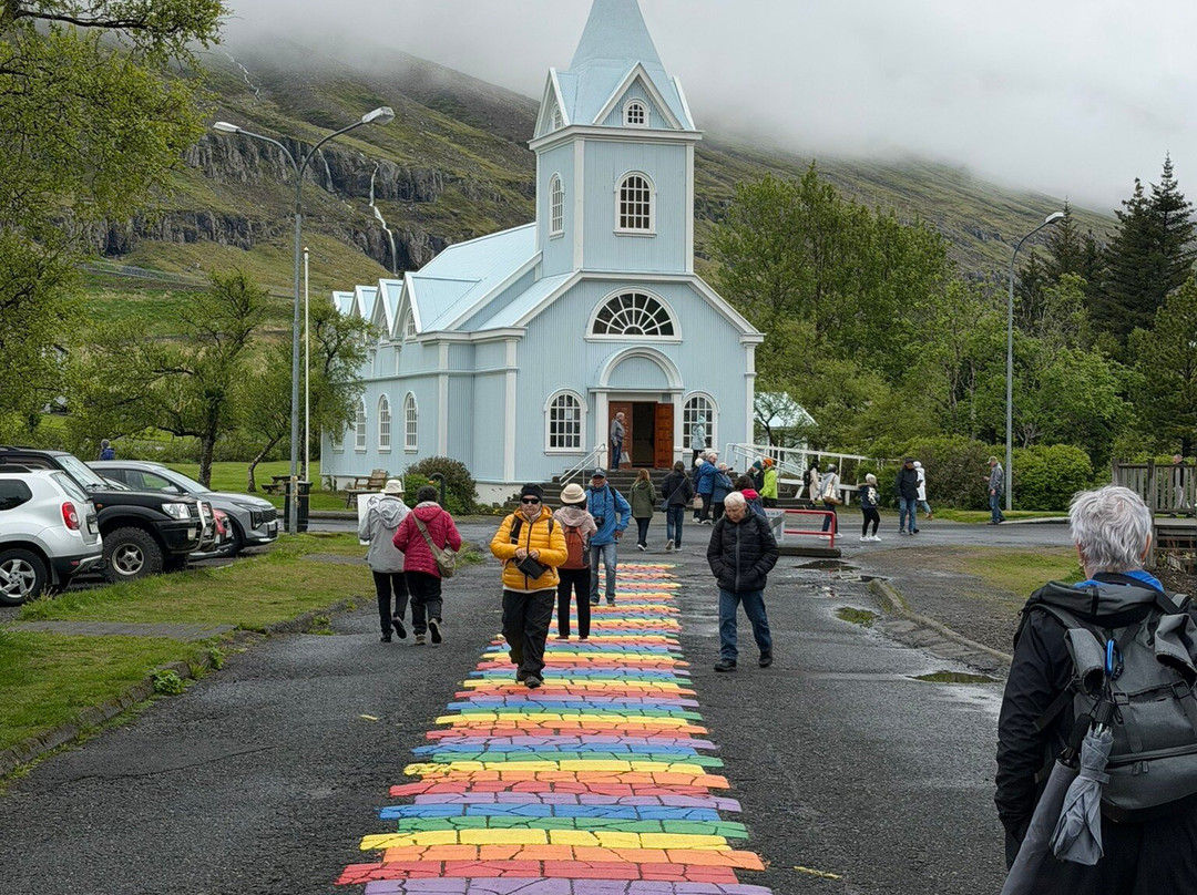 Seydisfjordur Church-塞济斯菲厄泽必去景点