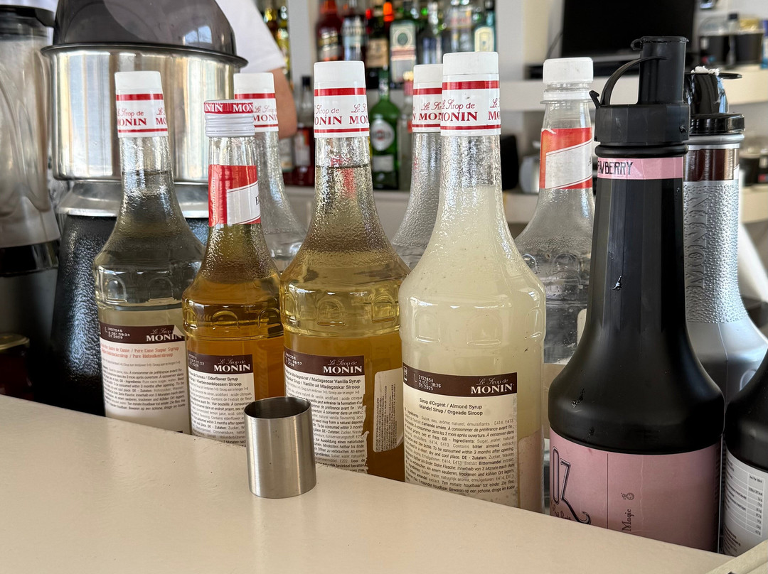 庞尼科尼斯酒店主图