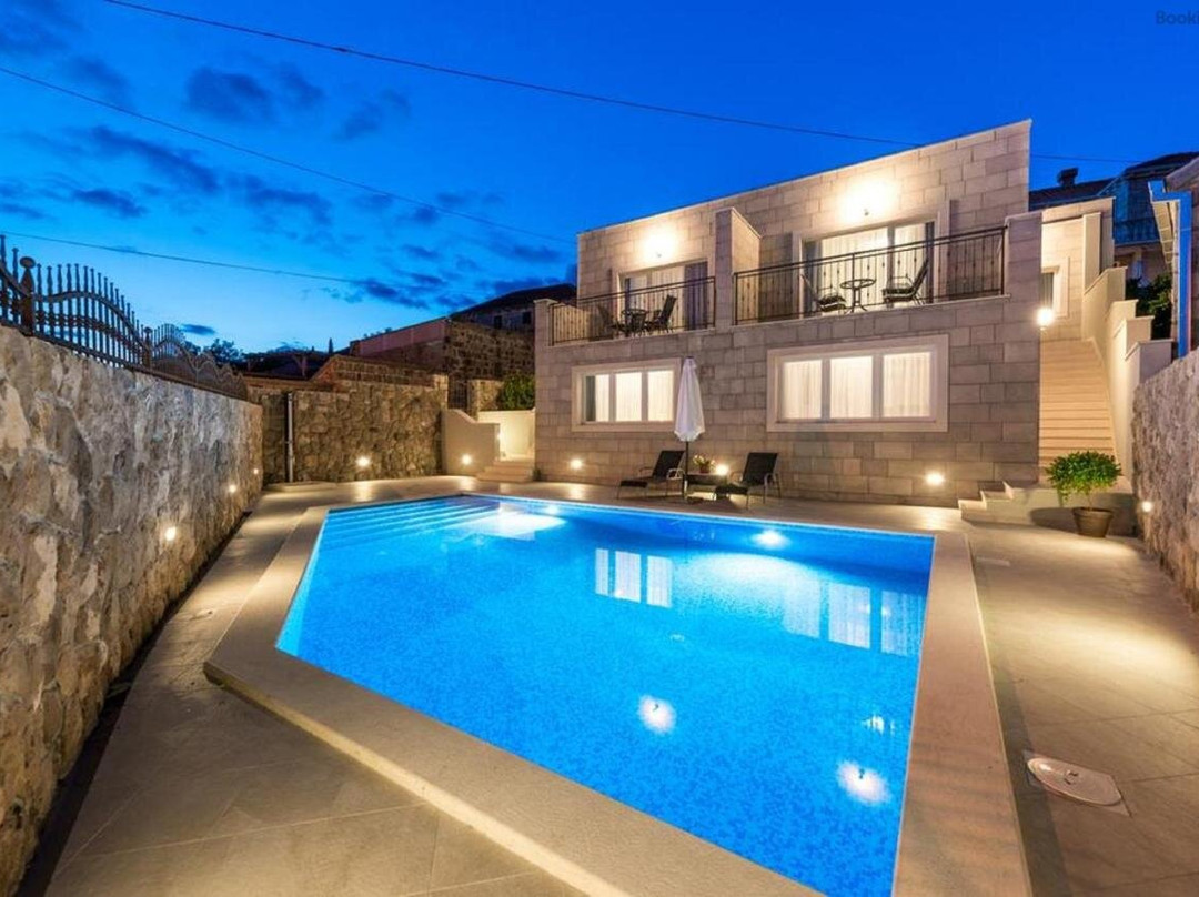 Apartments Villa Kabalero