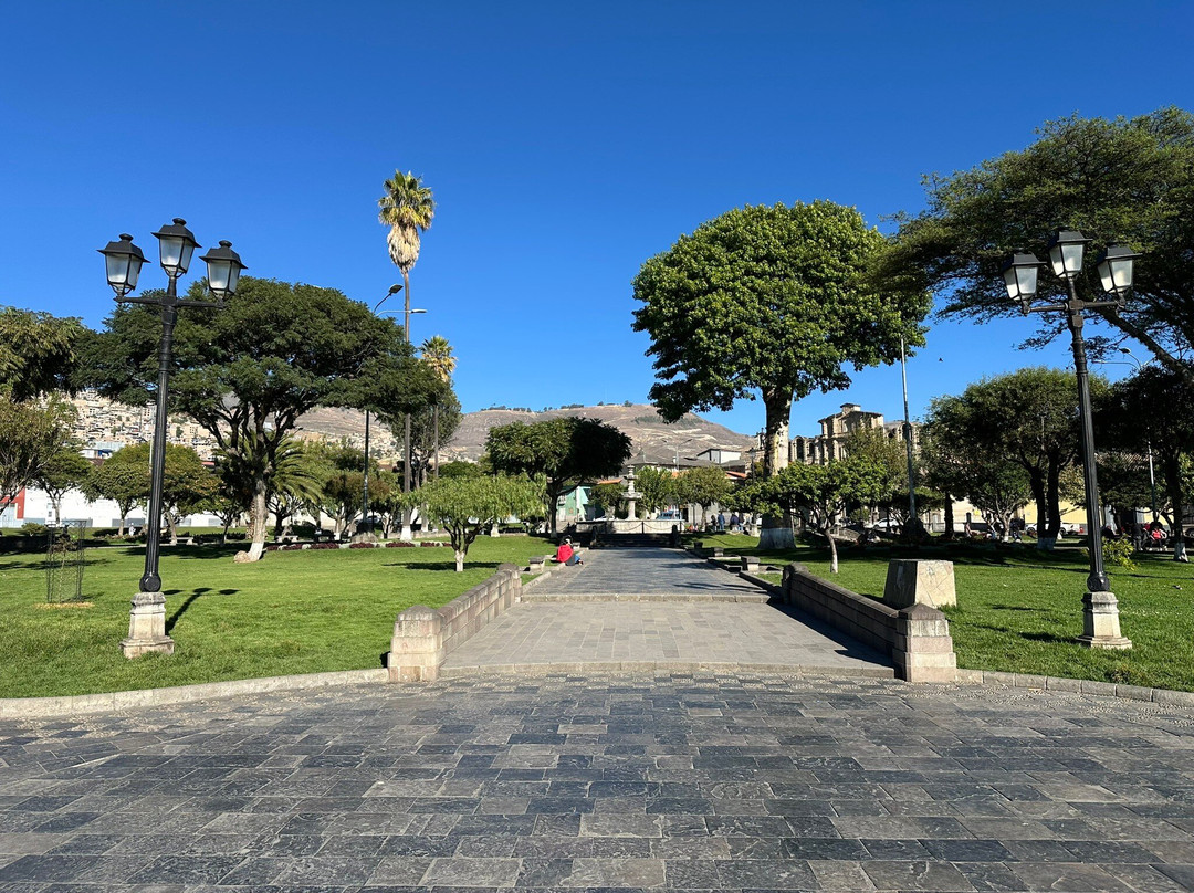Plaza de Armas de Cajamarca-卡哈马卡必去景点
