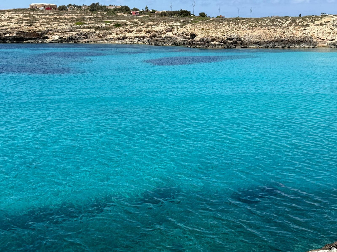 Spiaggia Cala Croce-兰佩杜萨必去景点