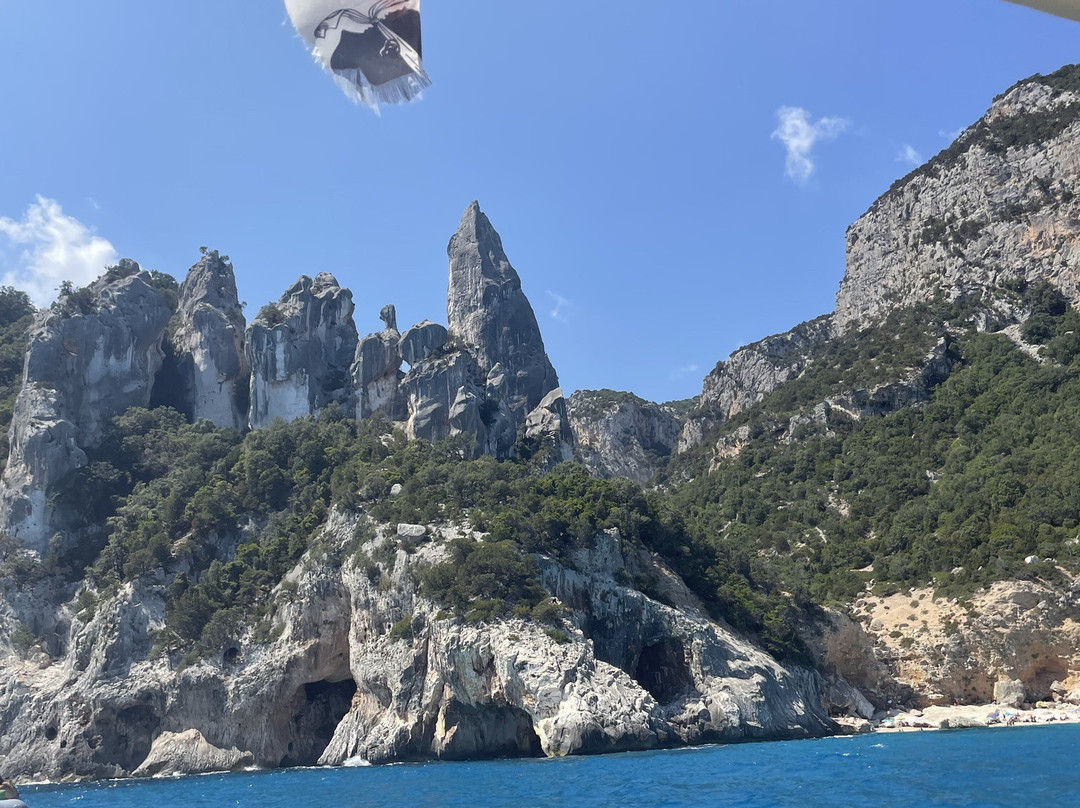 Blue Driving - Noleggio Gommoni ed escursioni nel Golfo di Orosei-奥罗塞必去景点