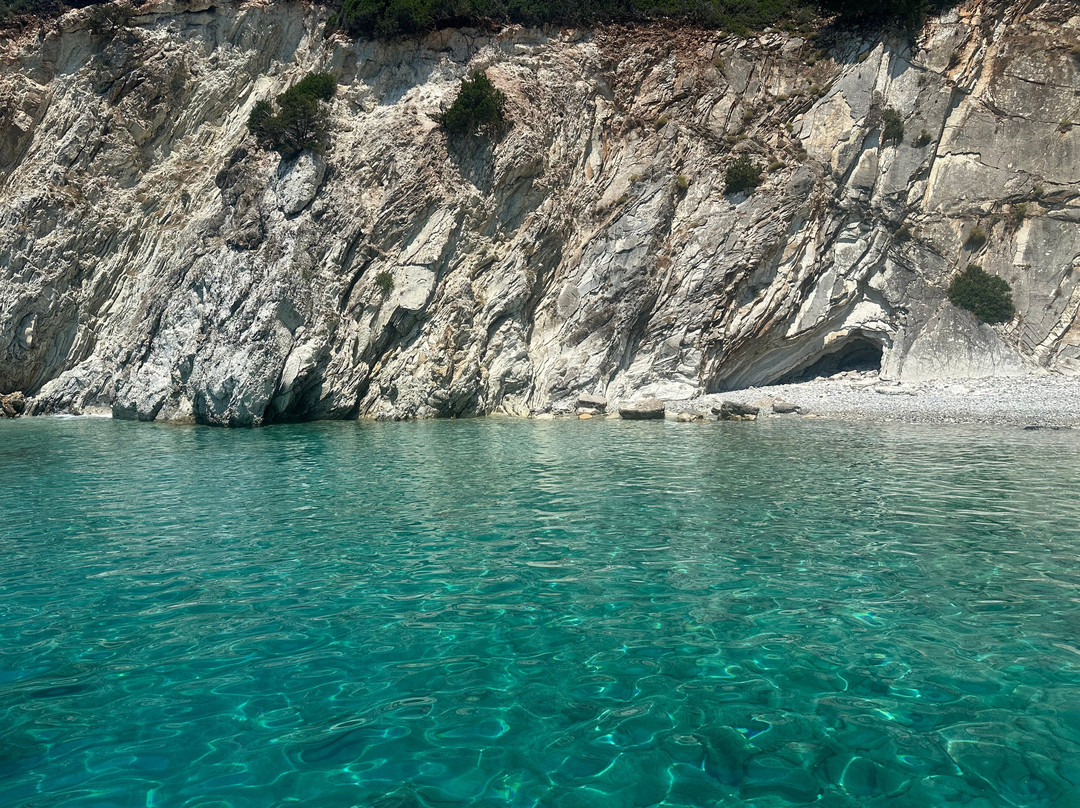 Nisos Yacht Charter-Nidri必去景点