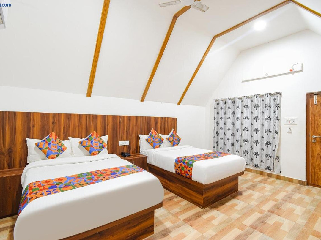 FabHotel Sunshine