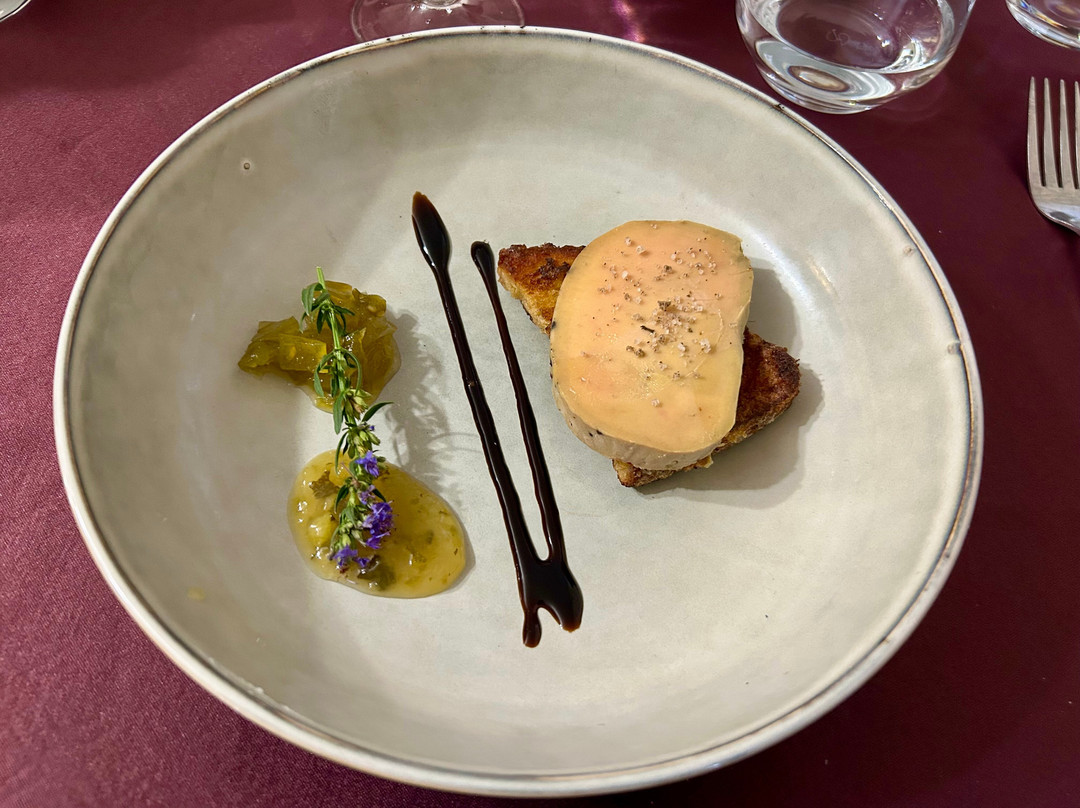Auberge de Cadenas主图