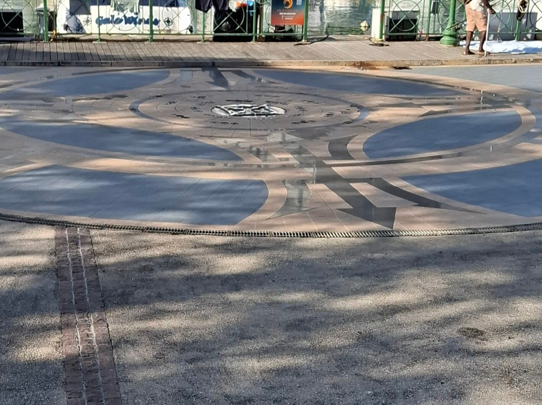 Independence Square-布里奇顿必去景点