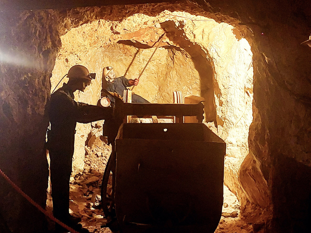 Vagonetto-Fokis Mining Park Tours-Amfissa必去景点