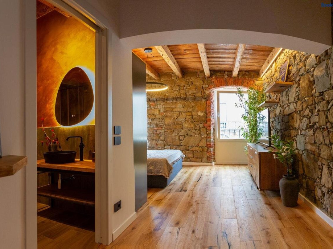 Stevoski Rooms