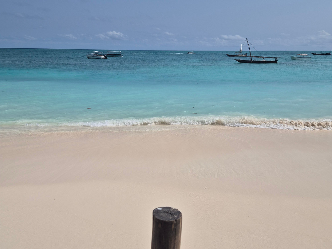 Kibanda Beach Club Diving Center-孥归必去景点