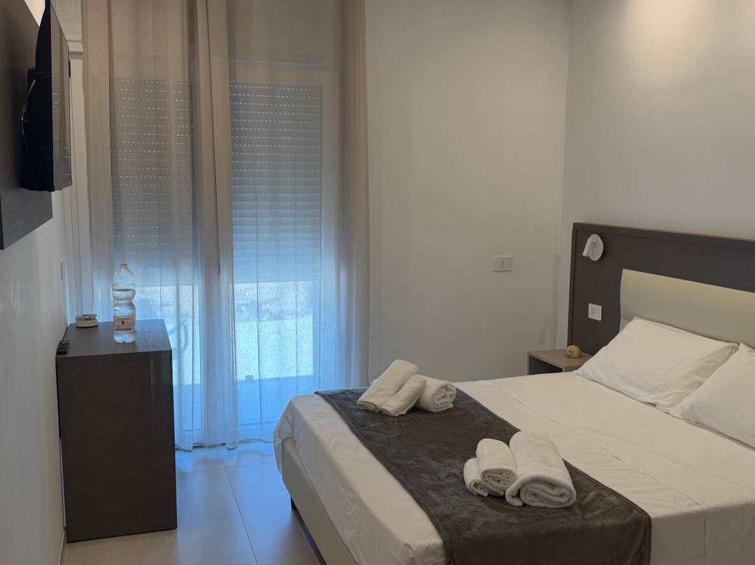 Albergo Diomedee Rooms on the Beach主图