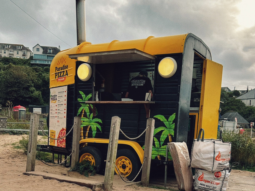 Flo's Kitchen Polzeath