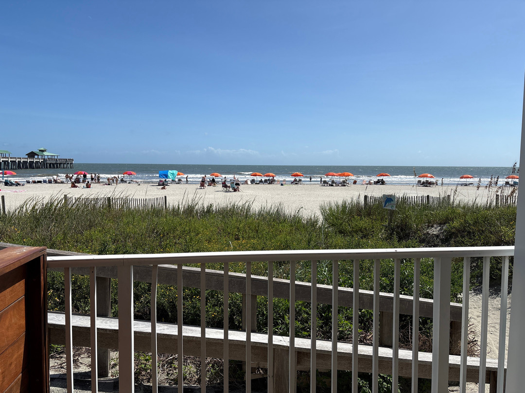 Pinky's on the Beach