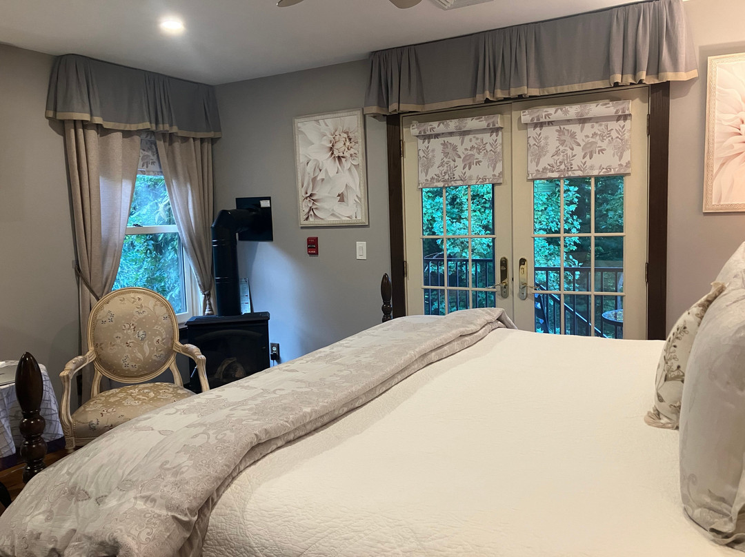 The Inn at Bowman's Hill主图