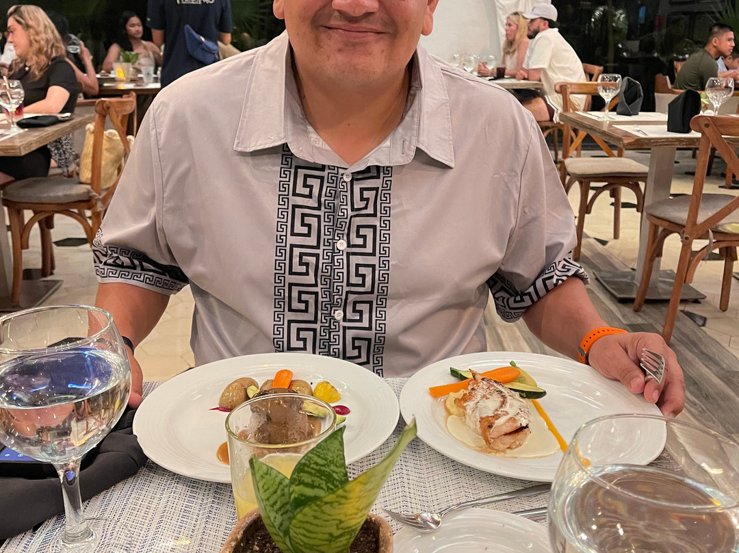 桑多斯普拉卡尔全包式酒店主图