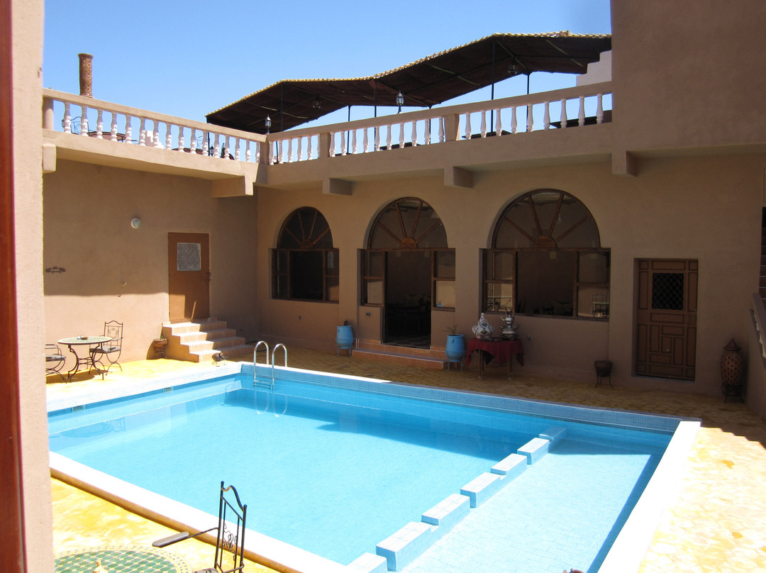 阿伊特·本·哈杜筑垒村酒店住宿-La Rose du Sable