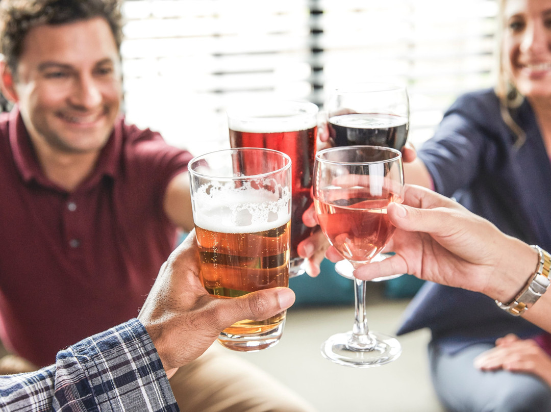 大瀑布城驻桥套房酒店主图