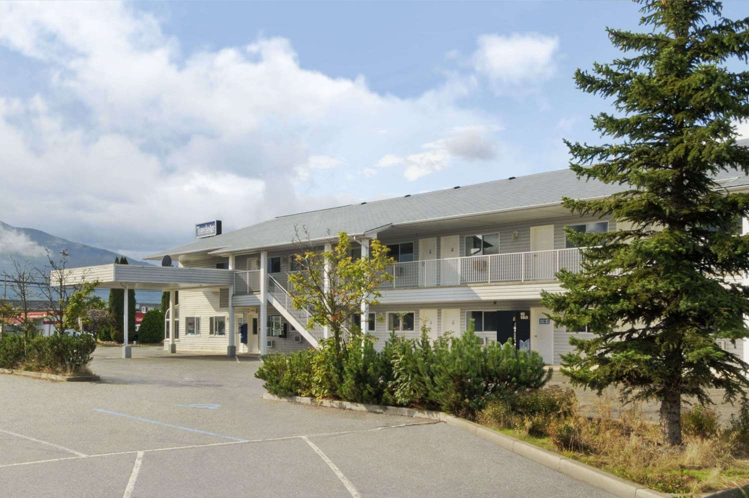 Travelodge by Wyndham Salmon Arm-官方