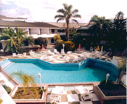 Hostal del Parque Casic-泳池