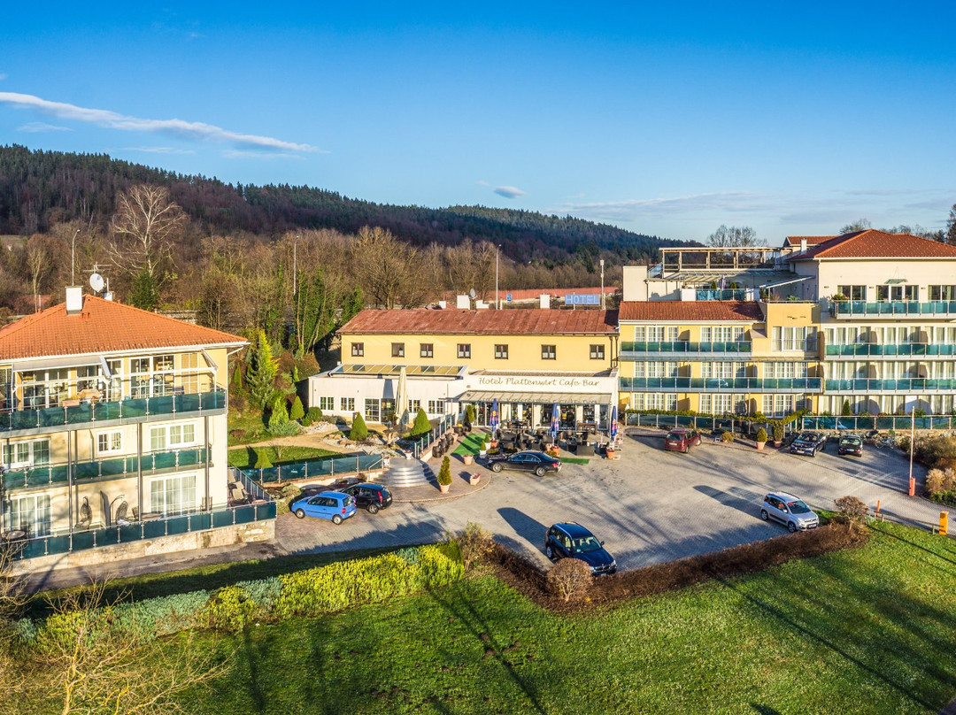 普兰顿沃特酒店主图