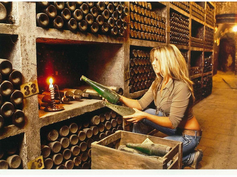 Genusskellerei Faller