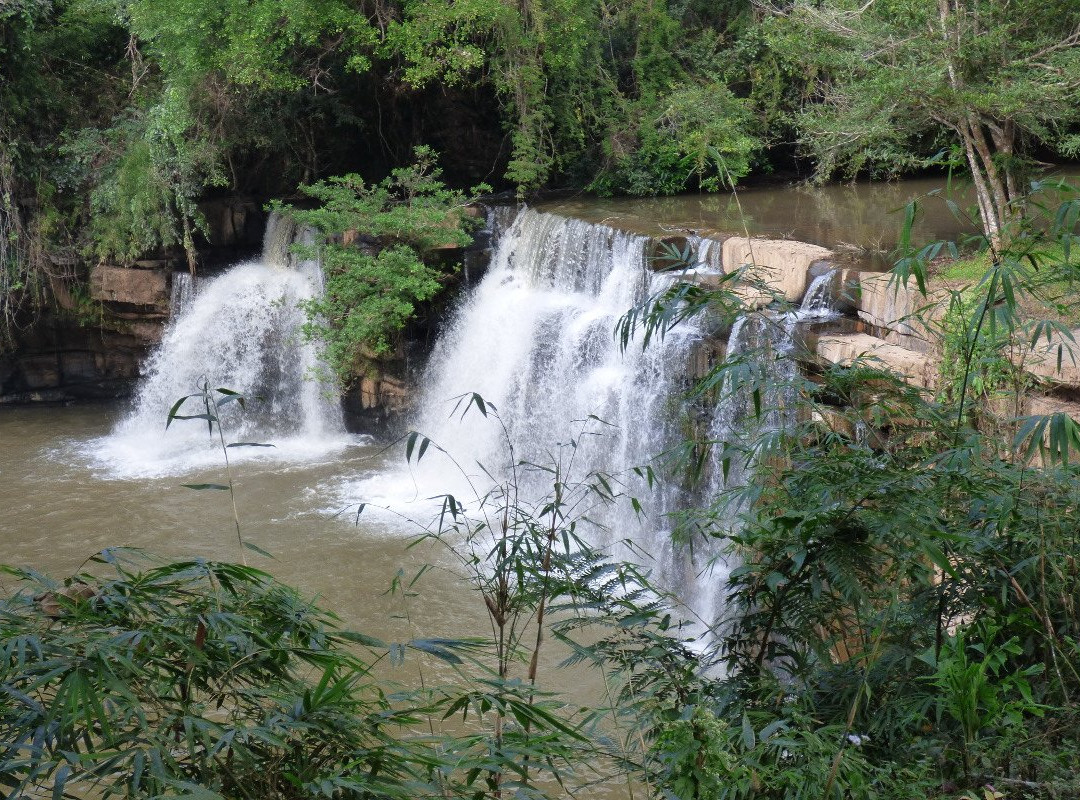 Sri Dit Waterfall景点图片
