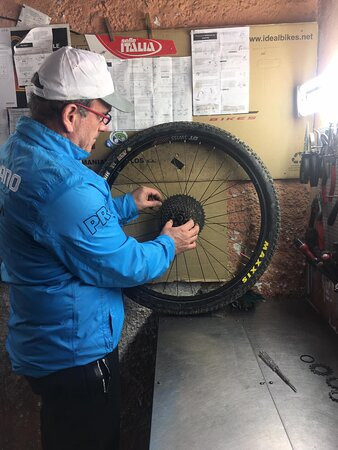 Naxos Bikes景点图片