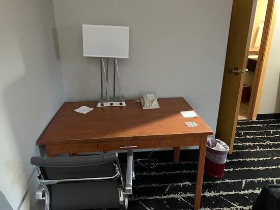 La Quinta Inn & Suites by Wyndham Vancouver主图