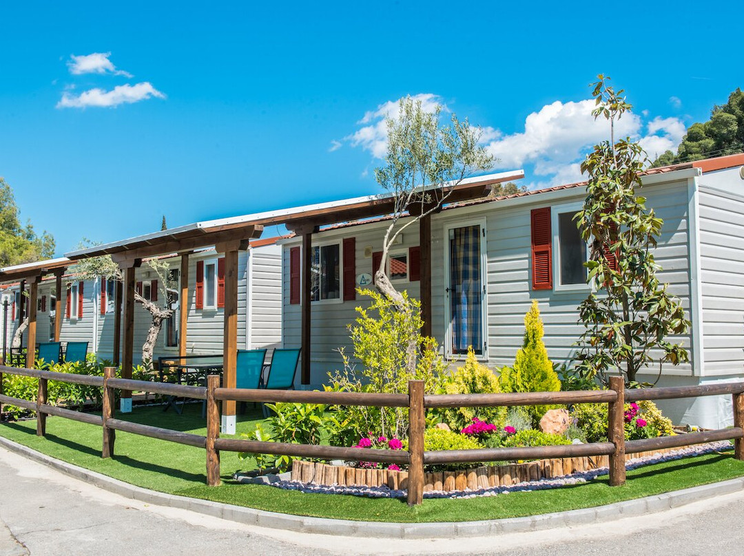 Tripotamos酒店住宿-Camping Castello