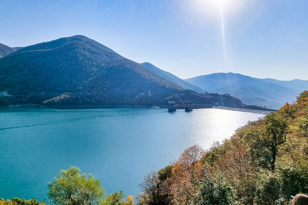 Zhinvali Dam景点图片