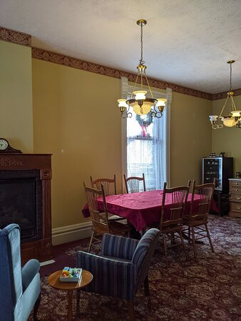 Centennial Inn主图