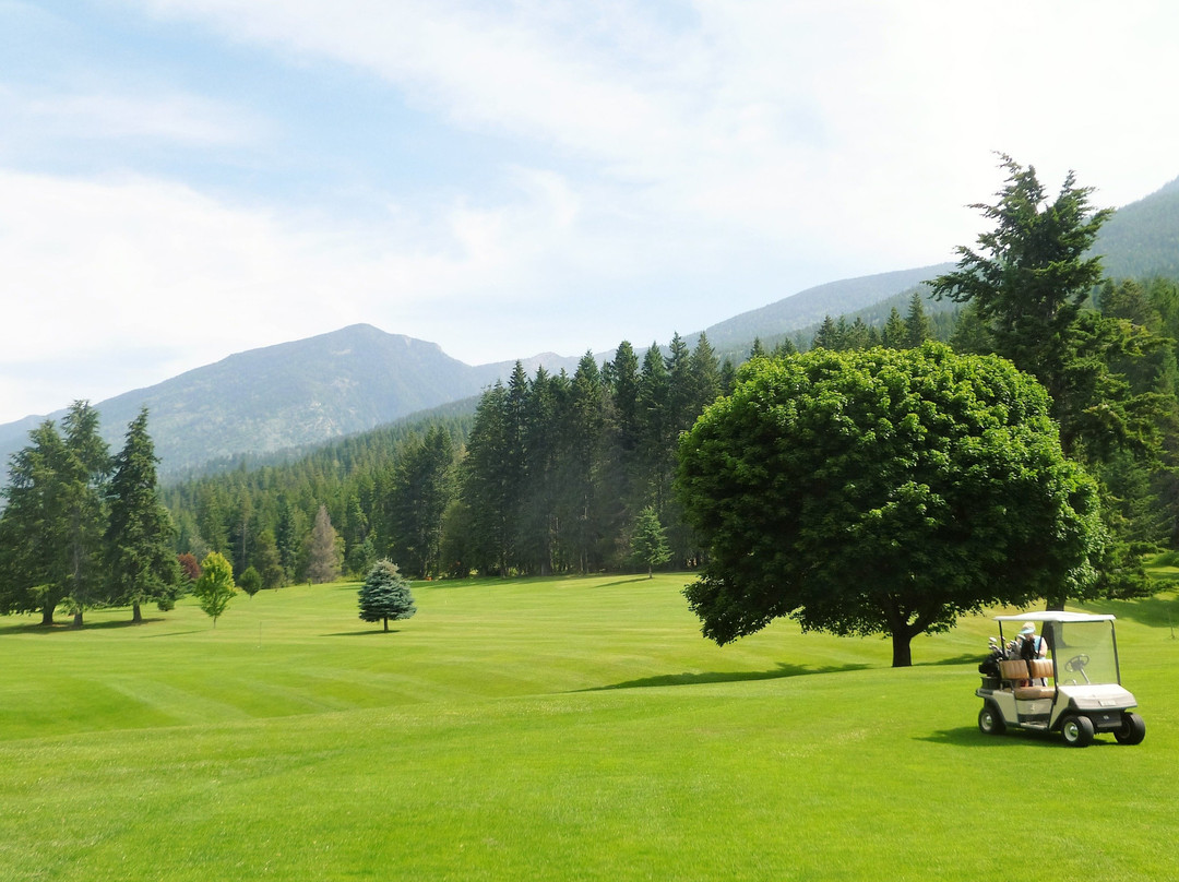 Riondel Golf Club景点图片