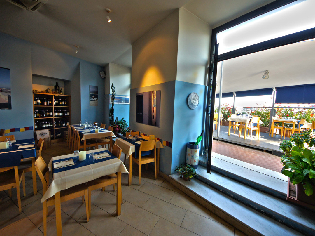 Luna Restaurant