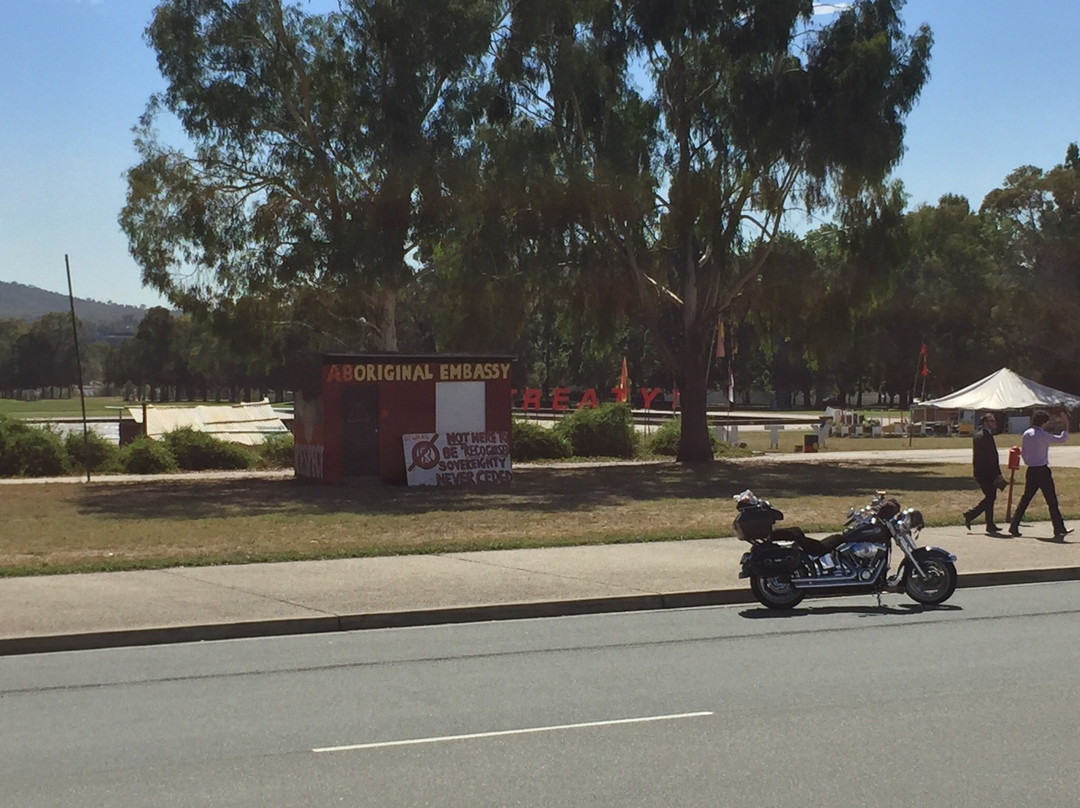 Canberra Guided Tours-堪培拉必去景点