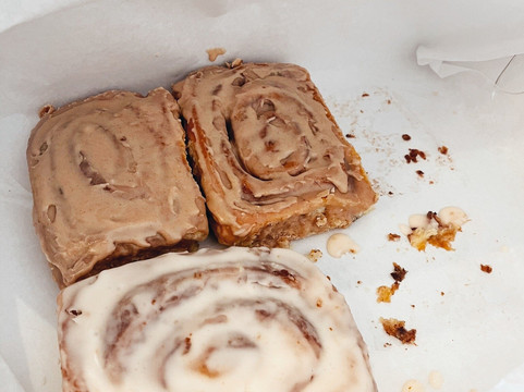 Breaking Bread Bakery & Deli