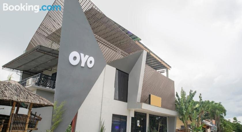 OYO 552 Vines Ape Nap Hostel