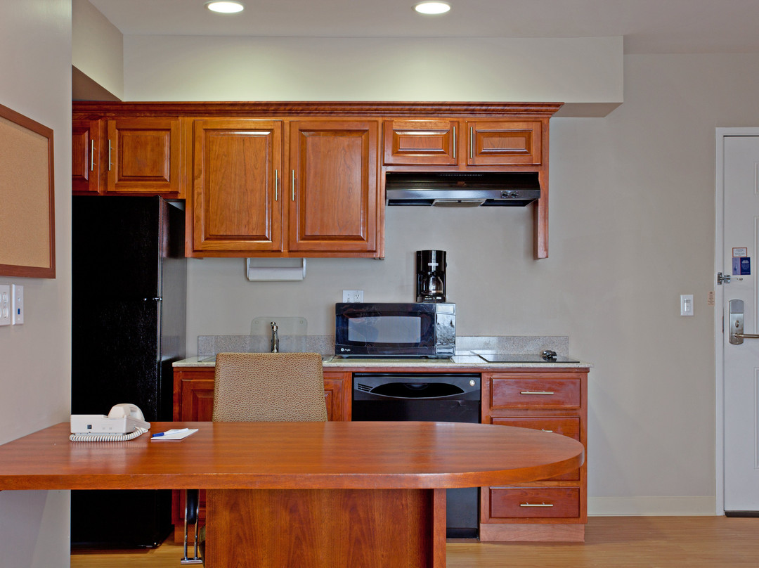 Candlewood Suites Lax Hawthorne By IHG主图