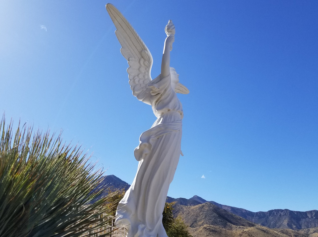 Our Lady of the Sierras Shrine景点图片