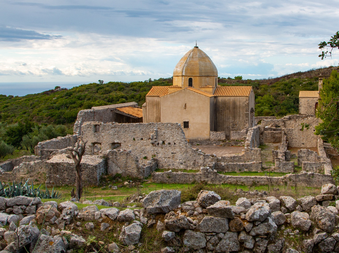 Monastery of Panagia Skopiotissa-Argassi必去景点