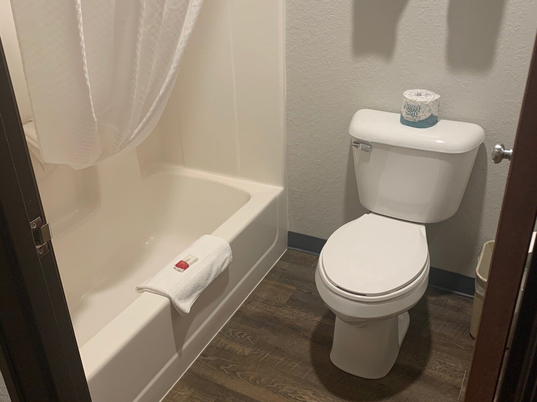 Days Inn by Wyndham Wall主图