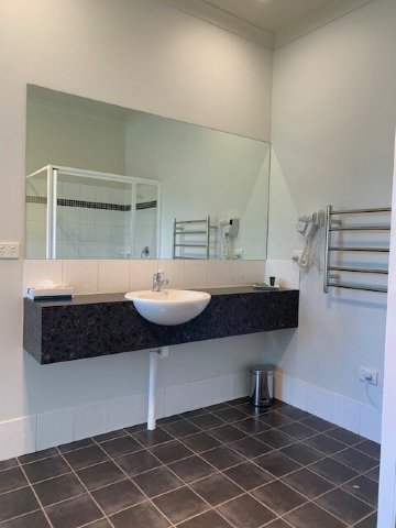 Rainbow Trail Chalets-浴室