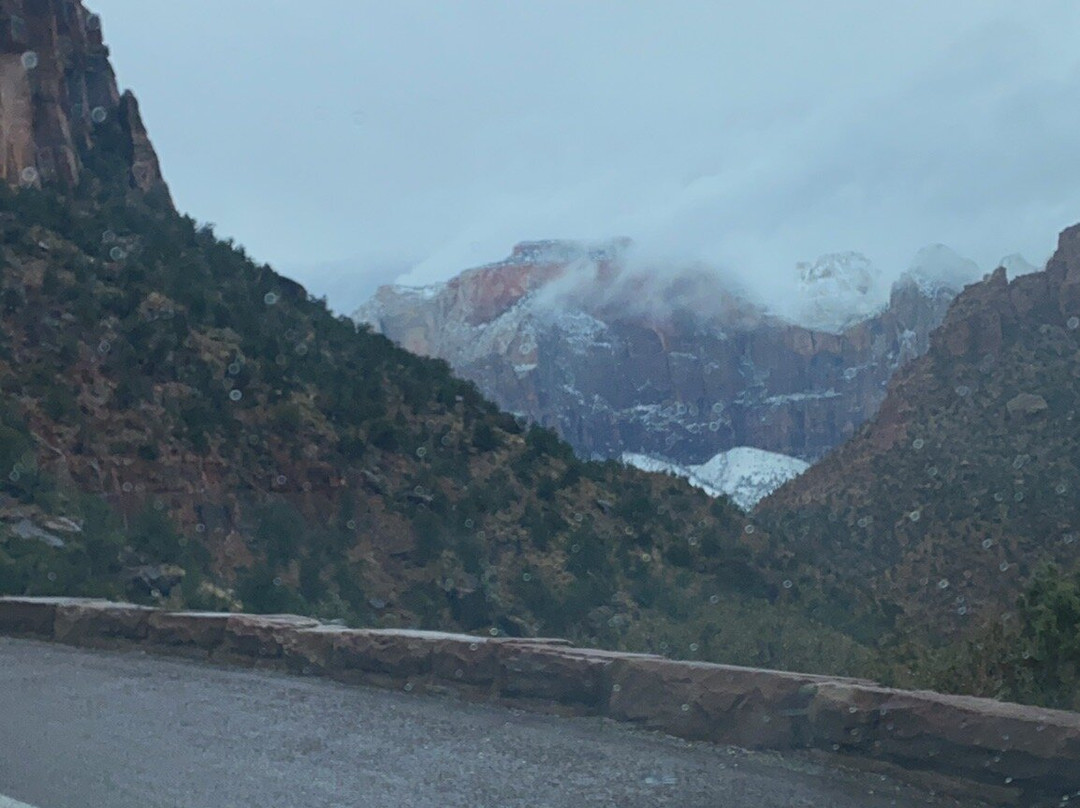 Zion - Mt. Carmel Highway-锡安国家公园必去景点