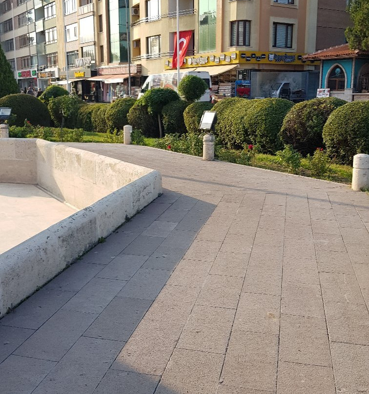 Atatürk Monument-科尼亚必去景点