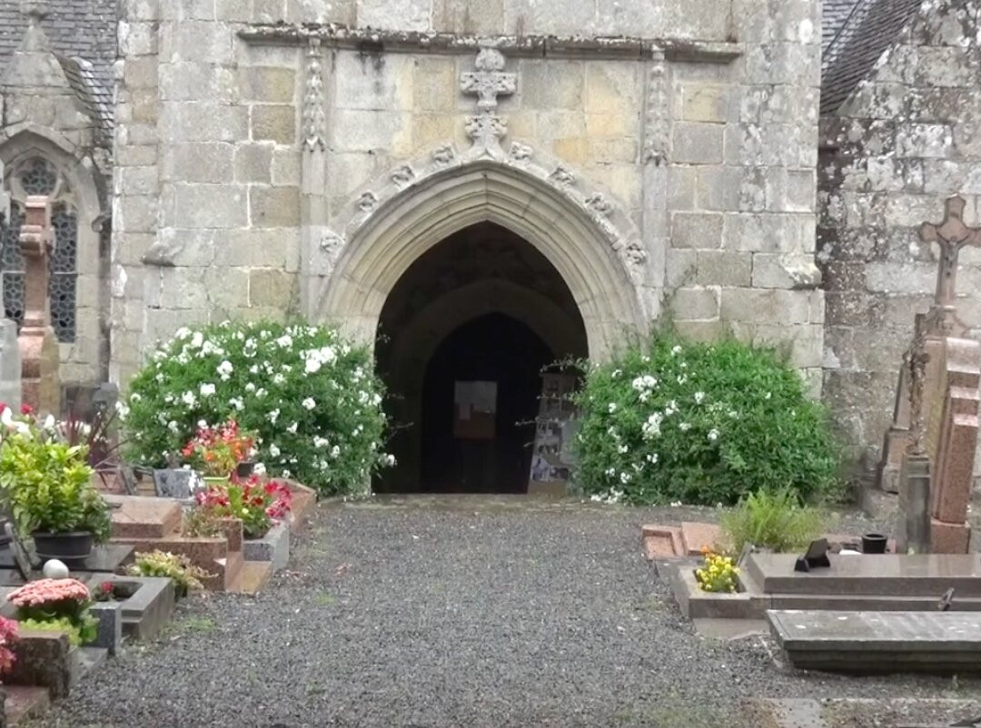 Église Saint-Ivy-拉尼翁必去景点