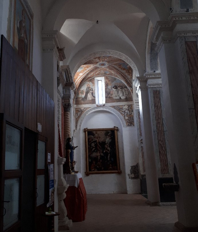 Chiesa Madre della Vergine del Rosario-Ginosa必去景点