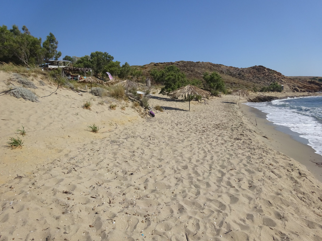 Kokinovrachos Beach景点图片