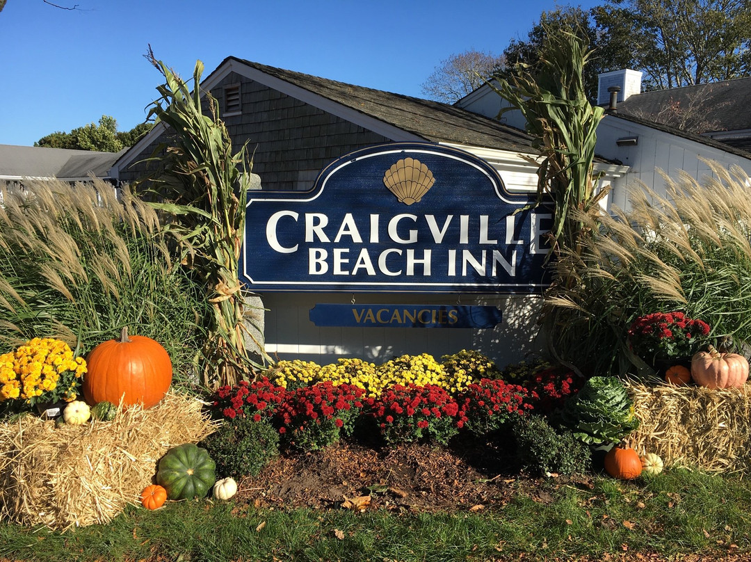 Craigville Beach Inn主图