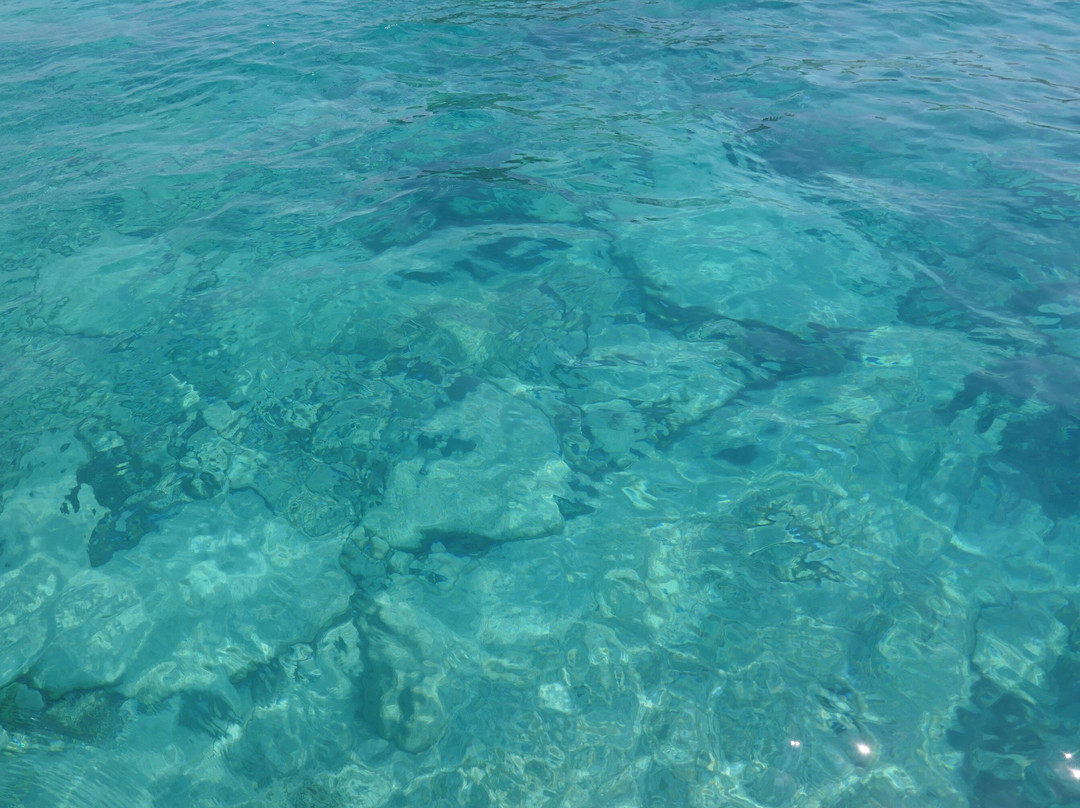 White Islands Beach景点图片
