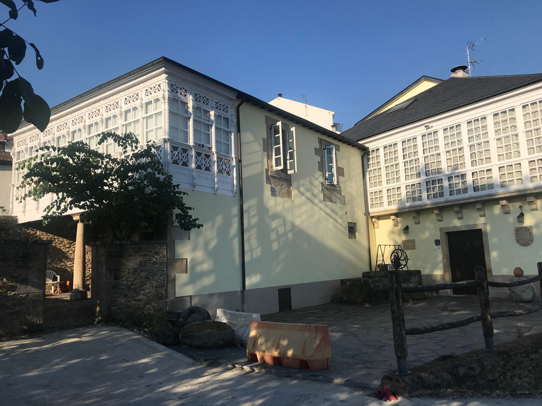米拉多达利贝拉酒店