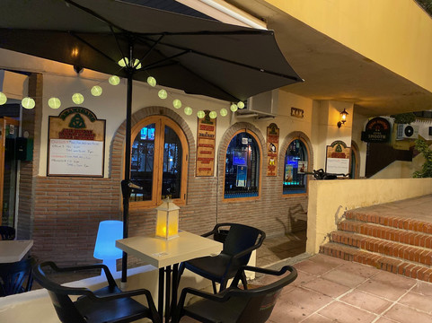 Pub Branigans Torremolinos-托雷莫里诺斯必去景点